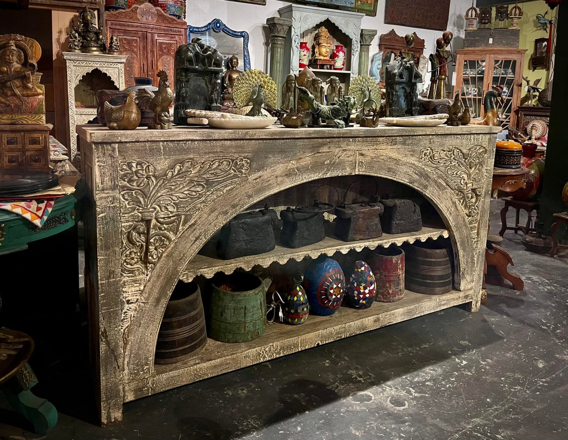 Arch wooden console