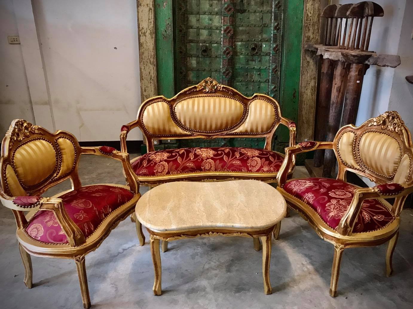 Golden Frame sofa set