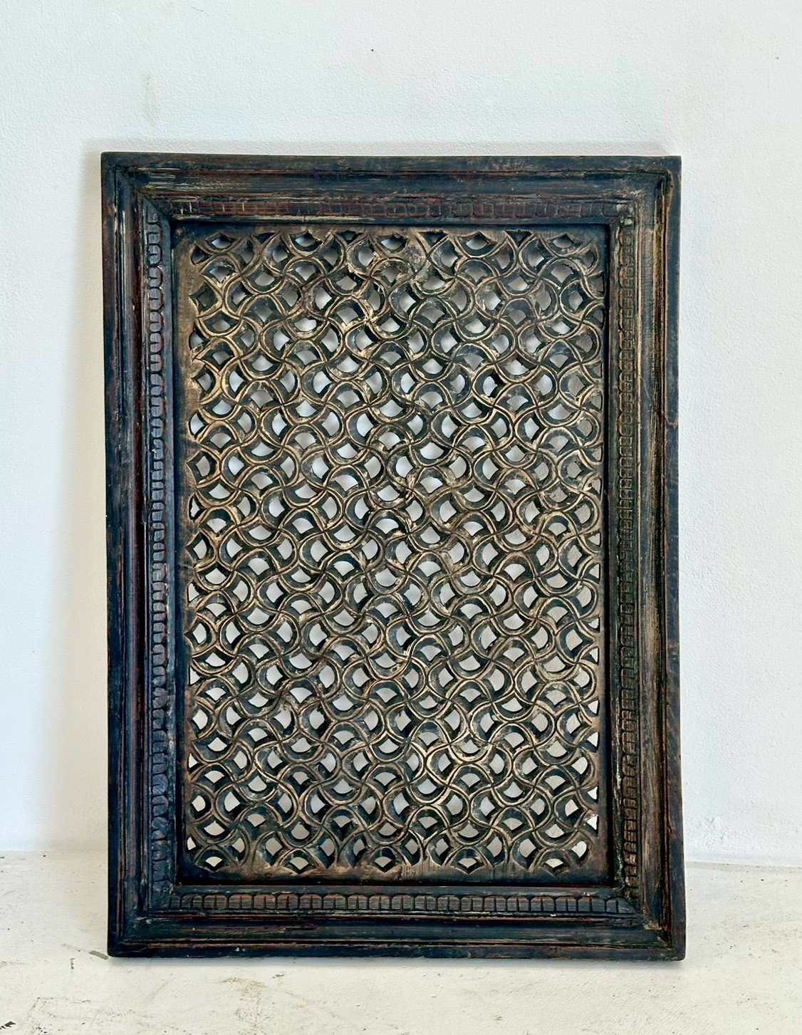 Jaali wood panel