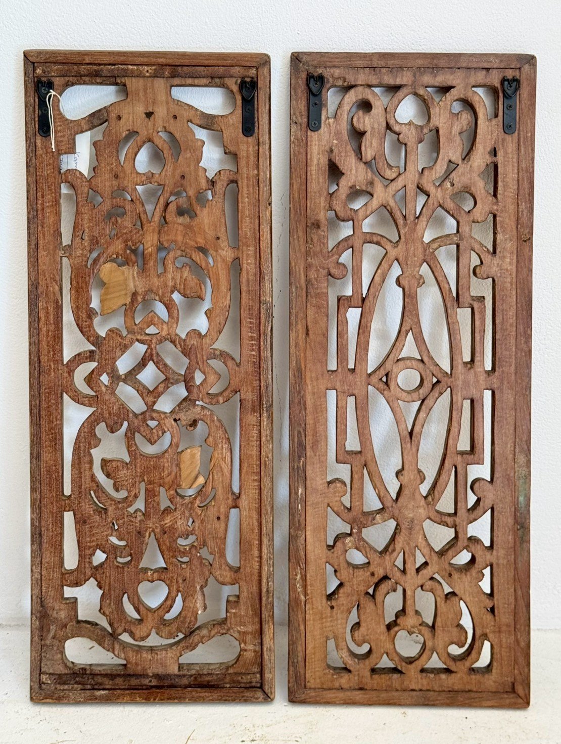 Jali Open Work Carving Panel – Hand-Carved Jali Panel with Floral Lattice & Arched Borders W30 x D3 x H81 cm