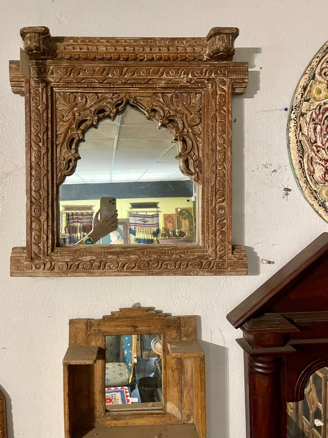 Wall hanging mirrors