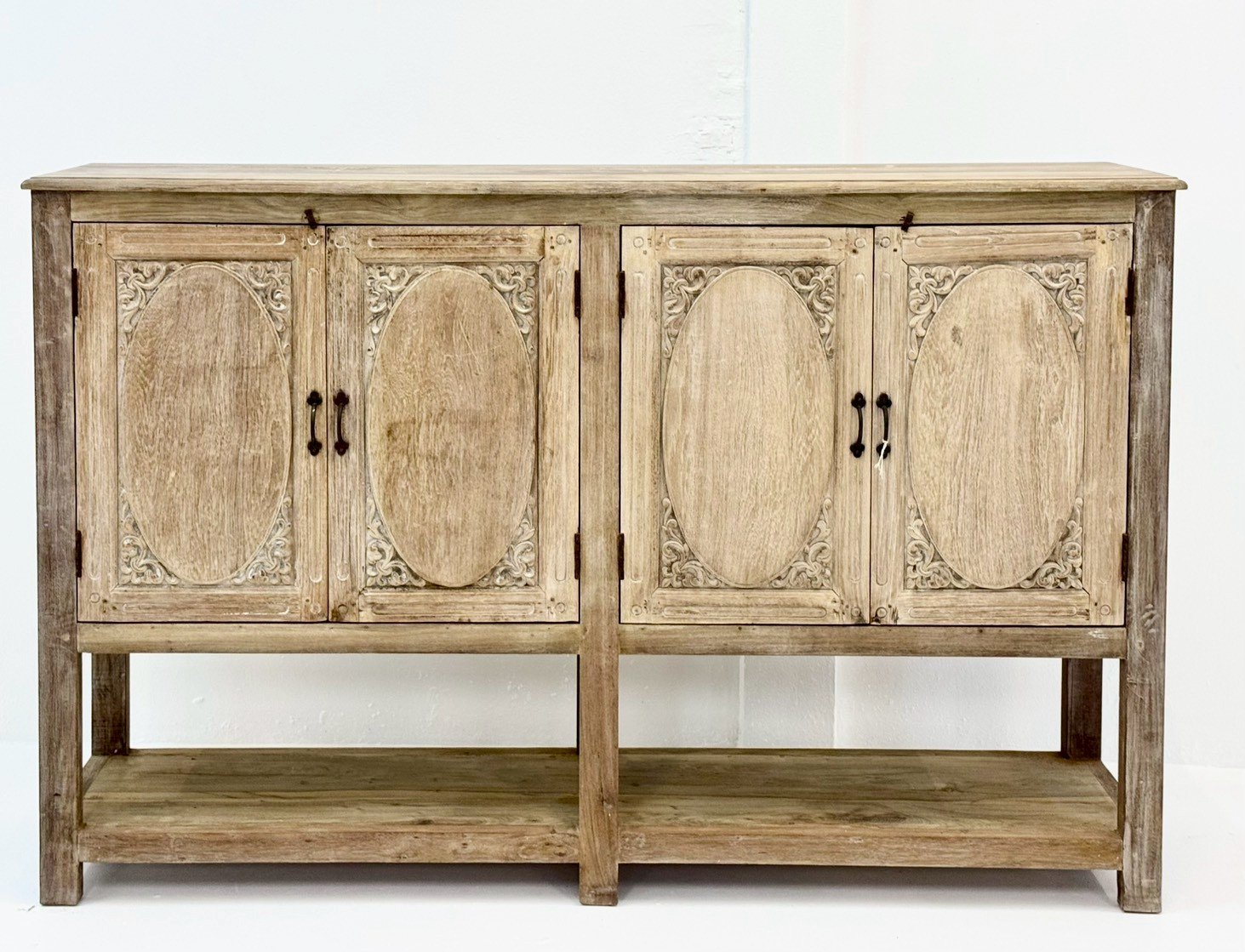 Aethel Cabinet – Four-Door Cabinet with Open Bottom Shelving, Distressed Oval Panel Frames, Weathered Bleached Whitewashed Finish, W189 x D41 x H124 cm - RIVO HOMES