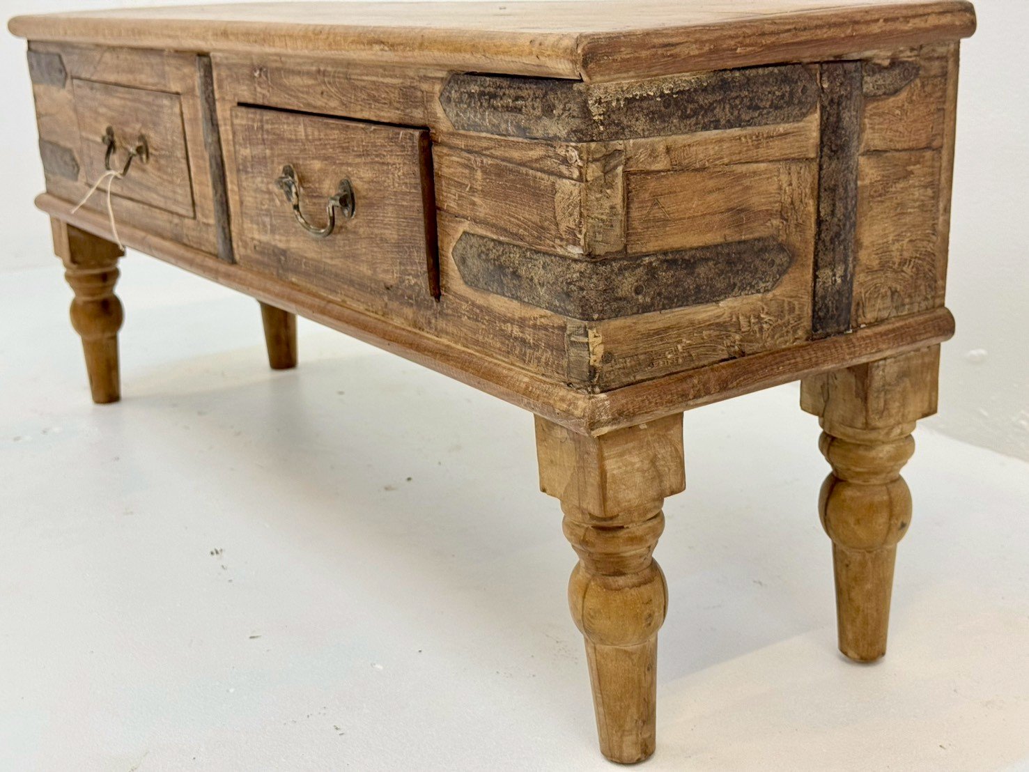 Antique Coffee Table – 109 cm Rustic Slim-Profile Rectangular Table with Time-Worn Texture, Turned Baluster Legs, Metal Accents, Faux-Drawer Facade - RIVO HOMES