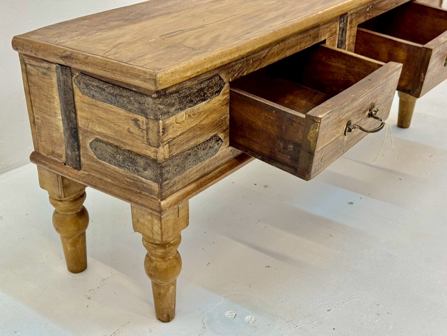 Antique Coffee Table – 109 cm Rustic Slim-Profile Rectangular Table with Time-Worn Texture, Turned Baluster Legs, Metal Accents, Faux-Drawer Facade - RIVO HOMES