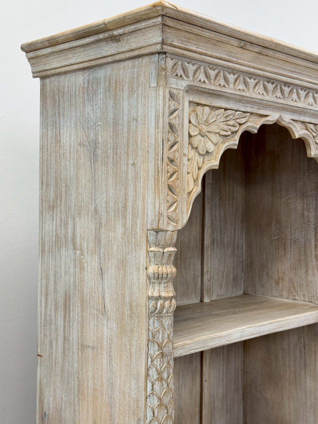  arched bookshelf