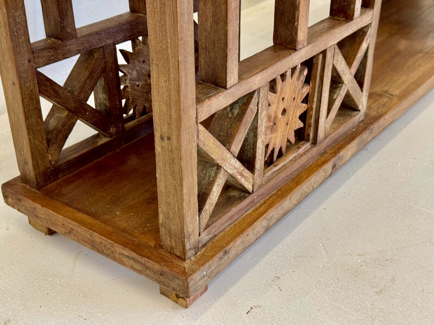  architectural accent table