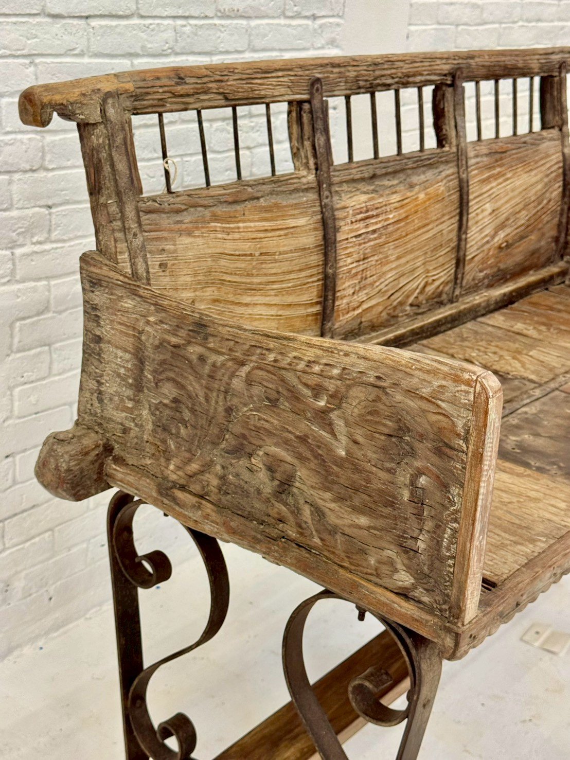 back seating bench