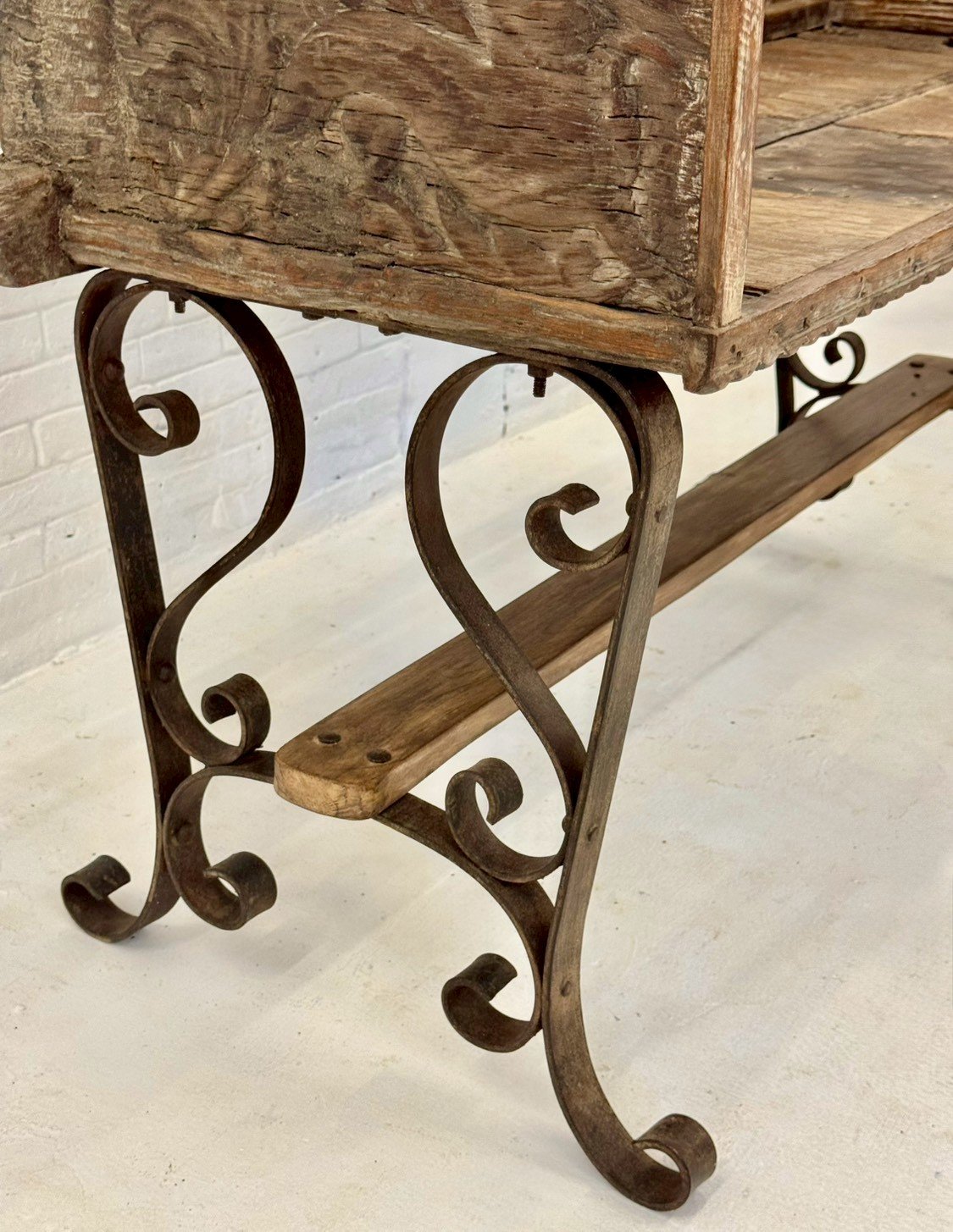 back seating benches