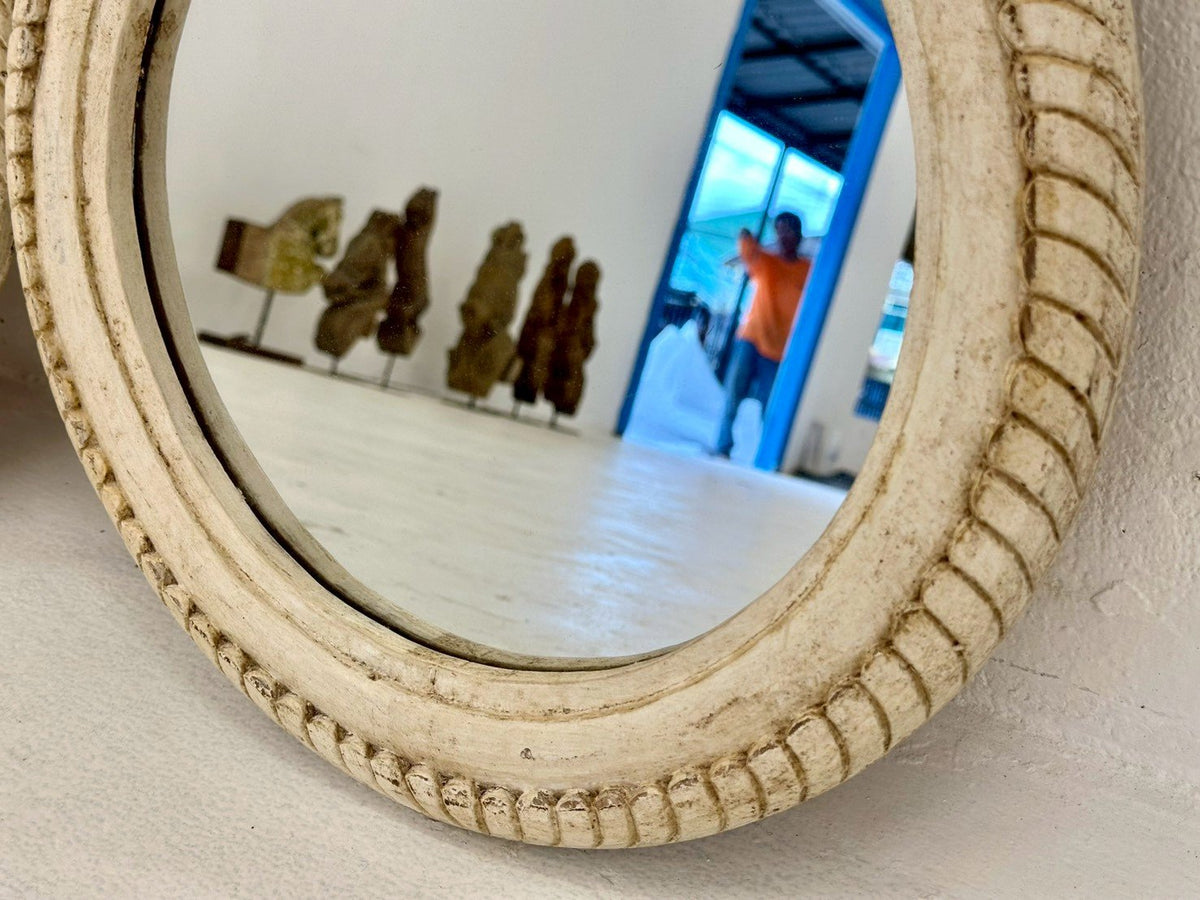 Braided Circular Wooden Frame Mirror – Carved Mirror Frames in Distressed White W39 x D3 x H44 cm - RIVO HOMES
