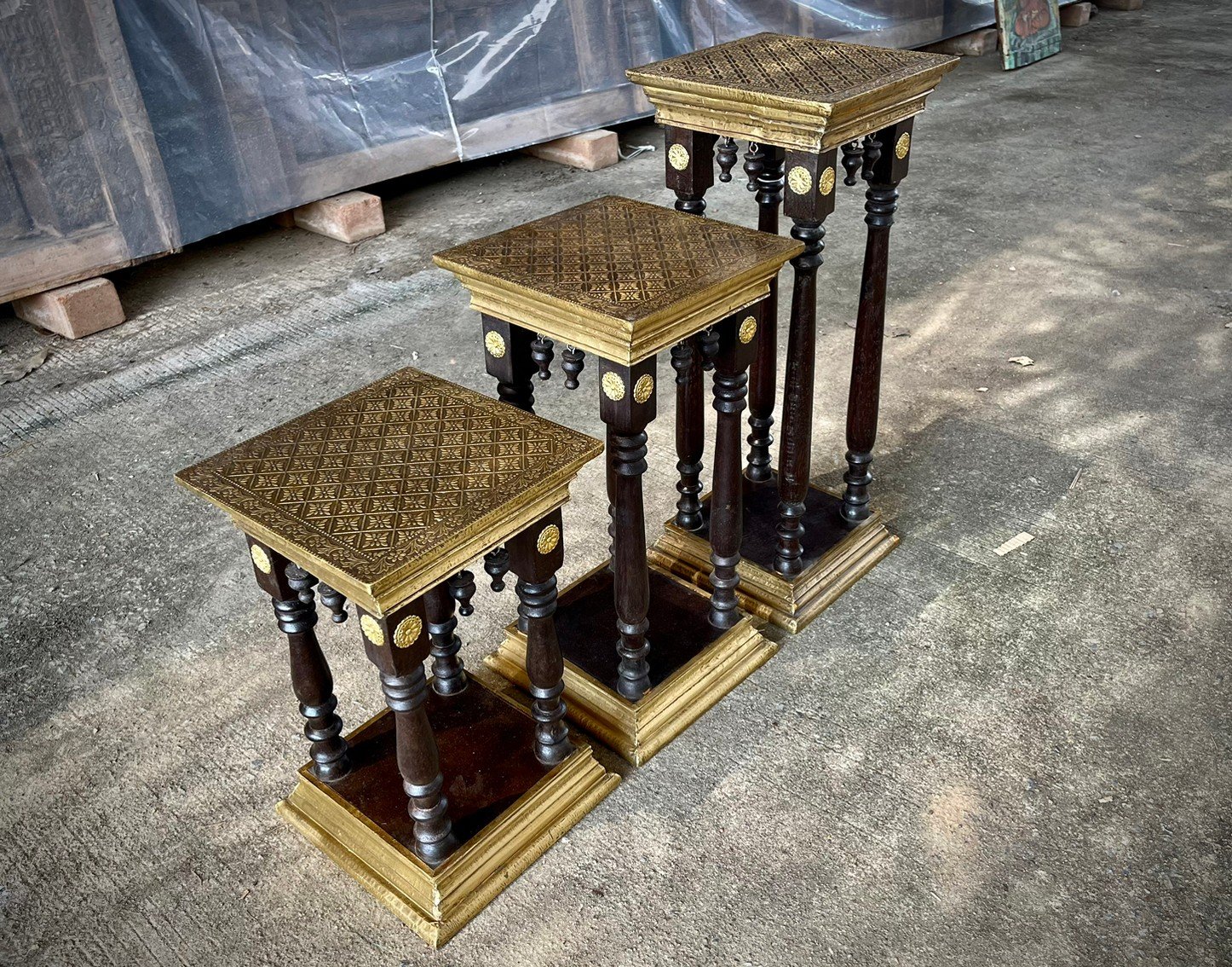 brass wood design tables
