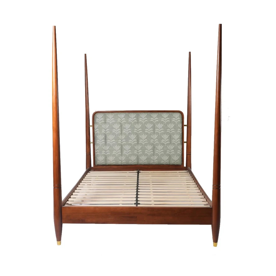 canopy bed
