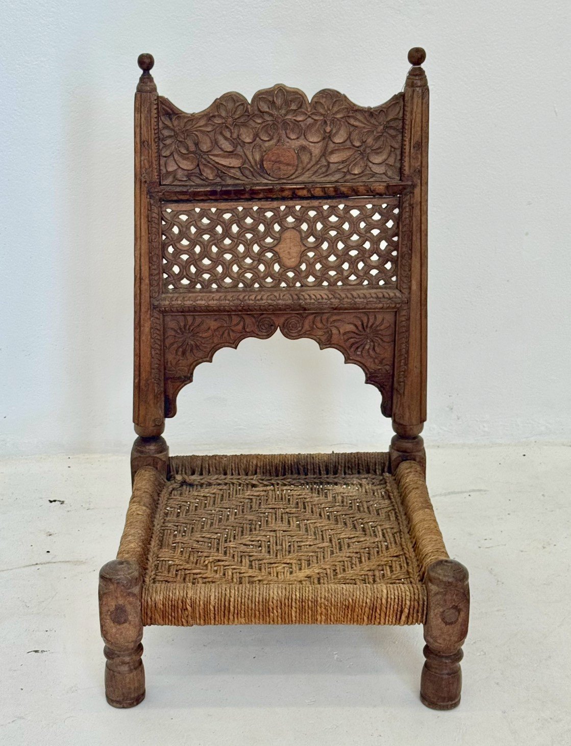 Carved Backrest Antique Chair – Tribal Wood Chair with Woven Seat W47 x D47 x H80 cm - RIVO HOMES