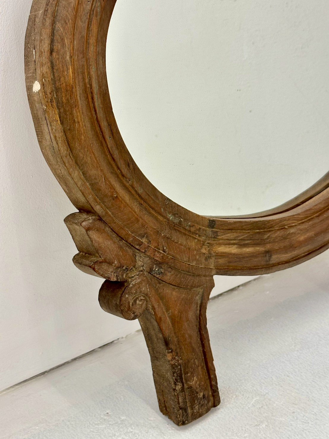  carved mirror frame