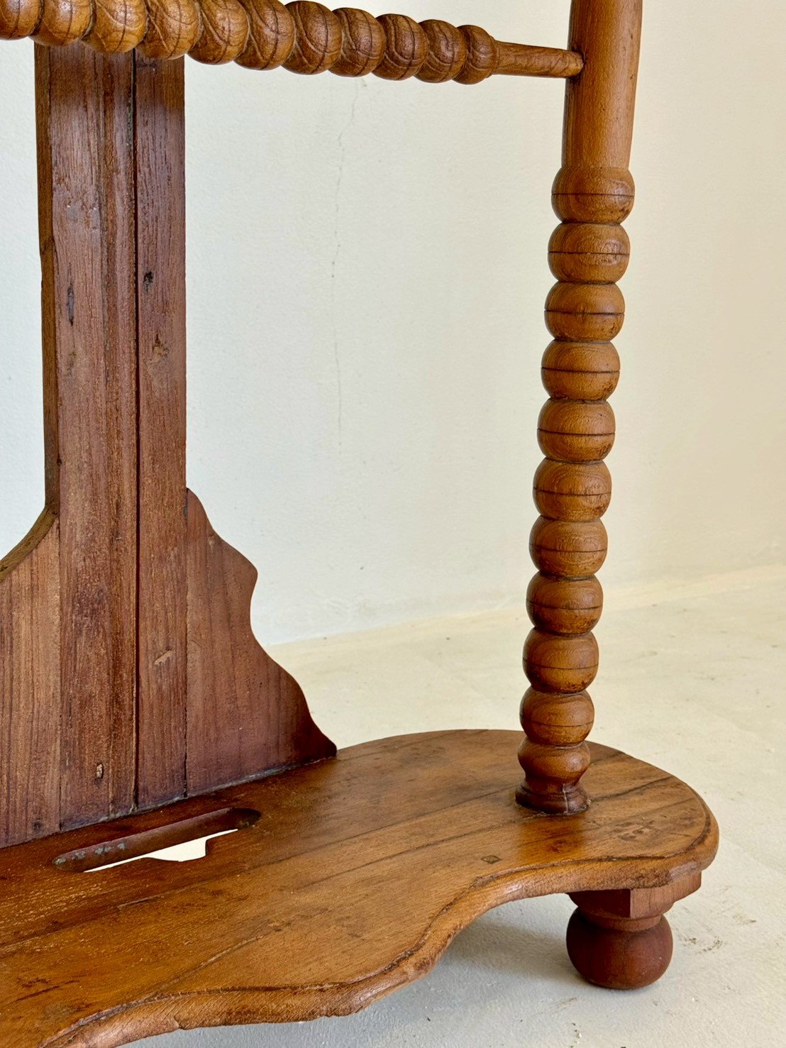 Coat Rack With Umbrella Stand – Solid Wood Entryway Hall Tree W76 x D32 x 194 cm - RIVO HOMES
