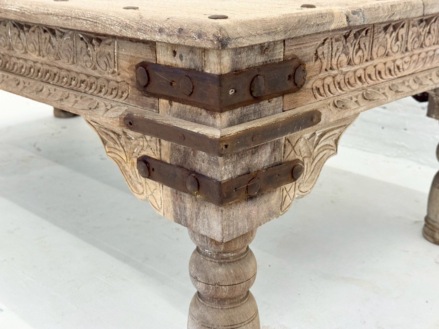 coffee tables in designs