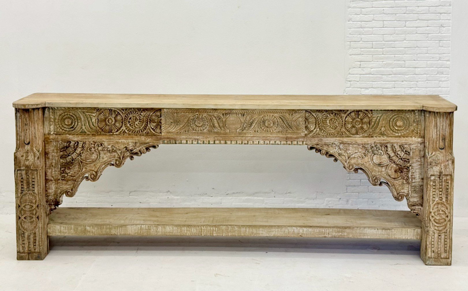 Colosal Console Table – Grand Wooden Console Table with Carved Front and Double Shelf W250 × D45 × H90 cm - RIVO HOMES