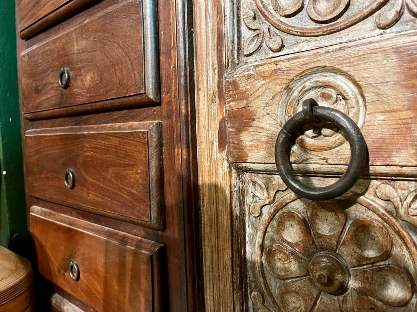 Combo Four Drawer Sideboard – Wooden Chest Sideboard with Hand-Carved Storage W140 x D50 x H95 cm - RIVO HOMES