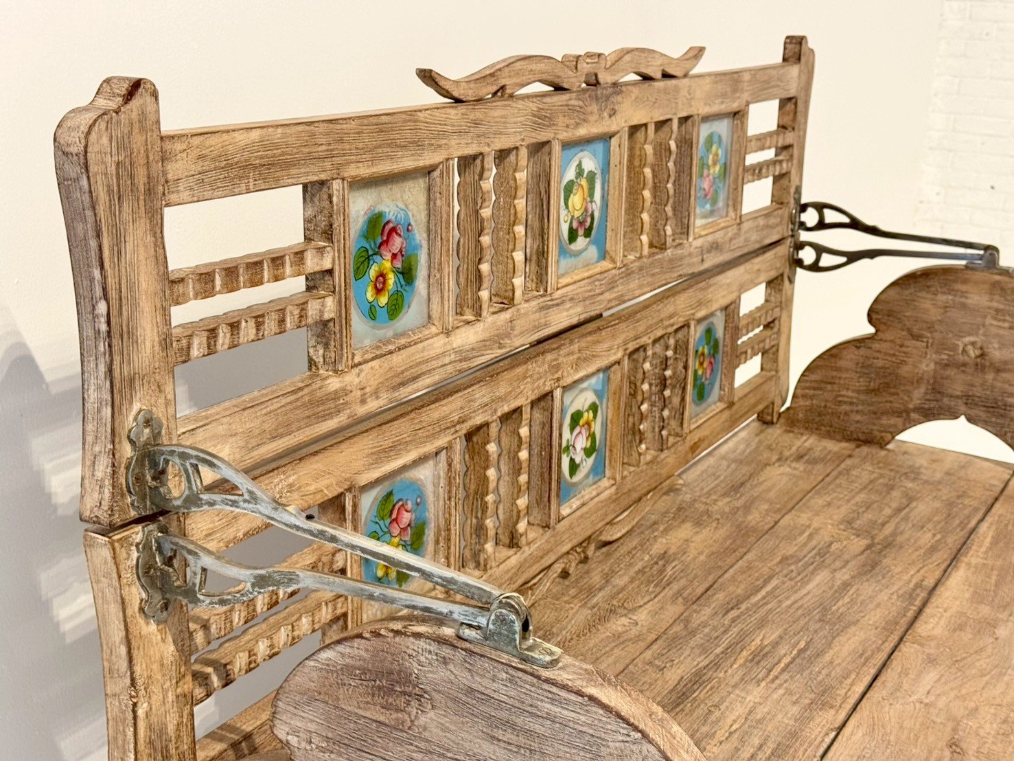 comfortable wood bench
