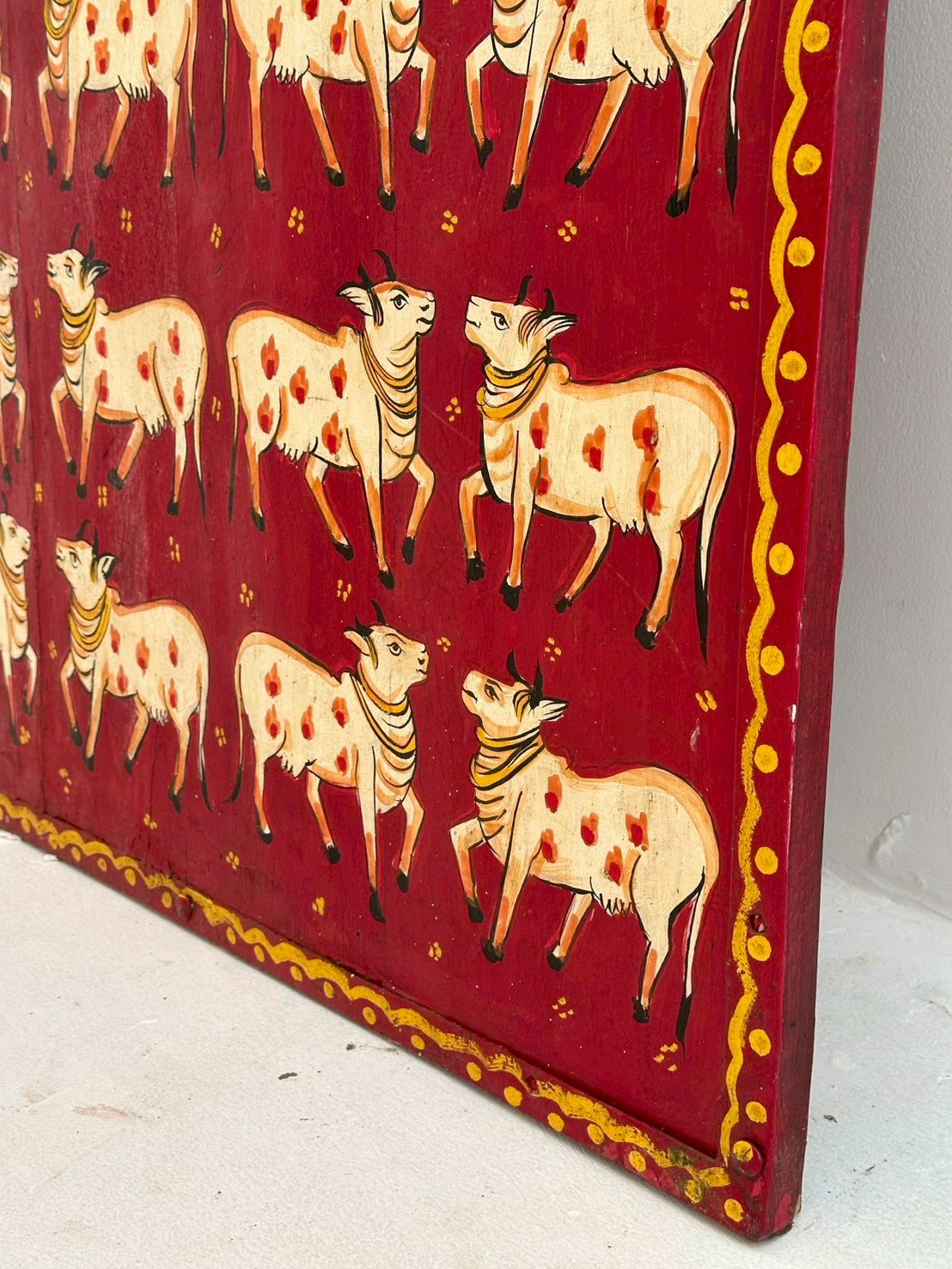 Cow Painted Wood Panel – Cow Painting Panel with Pichwai Folk Art Design W76 x D3 x H184 cm - RIVO HOMES