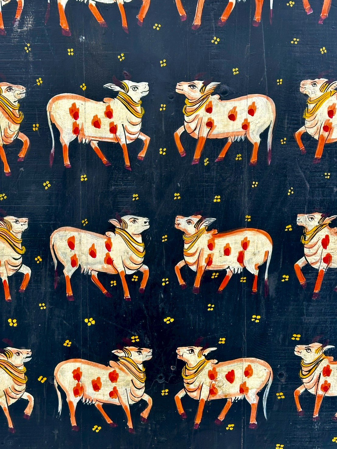 Cow Painted Wood Panel – Cow Painting Panel with Pichwai Folk Art Design W76 x D3 x H184 cm - RIVO HOMES
