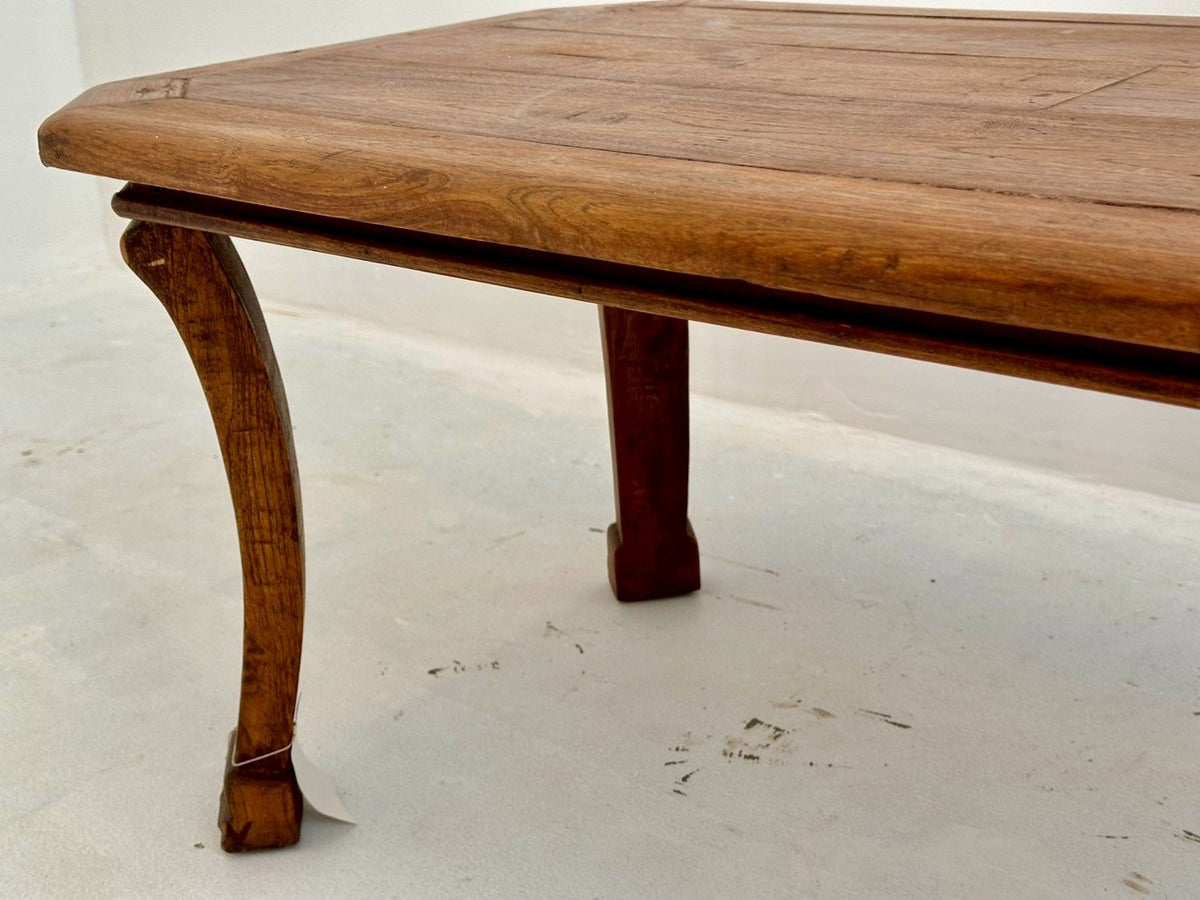 Curved Leg Coffee Table – Solid Wood Coffee Center Table with Cabriole Legs W106 x D59 x H46 cm - RIVO HOMES