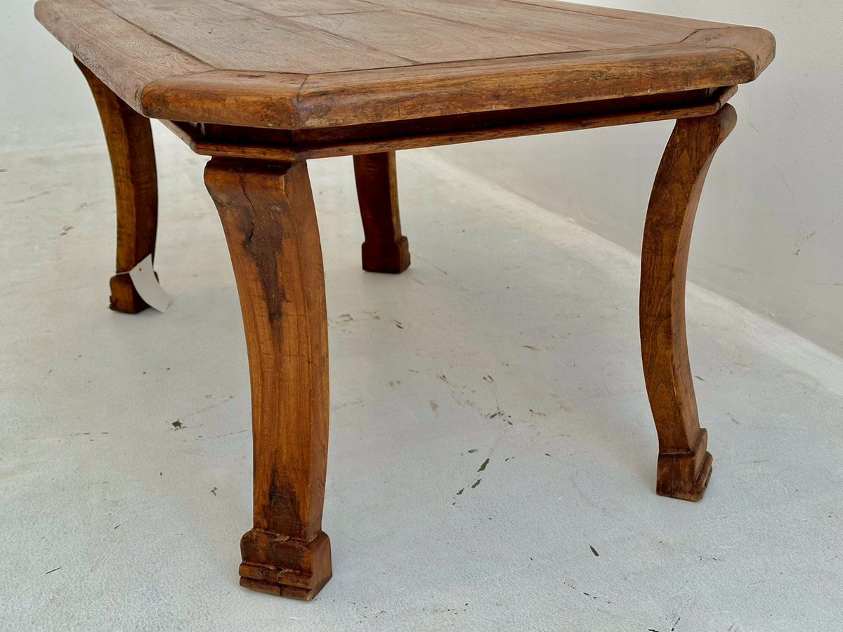 Curved Leg Coffee Table – Solid Wood Coffee Center Table with Cabriole Legs W106 x D59 x H46 cm - RIVO HOMES