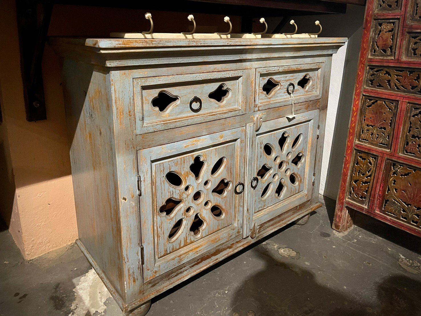 Cutout Floral Perforation Door Cabinet – Wooden Cabinets with Floral Design W92 x D41 x H76 cm - RIVO HOMES
