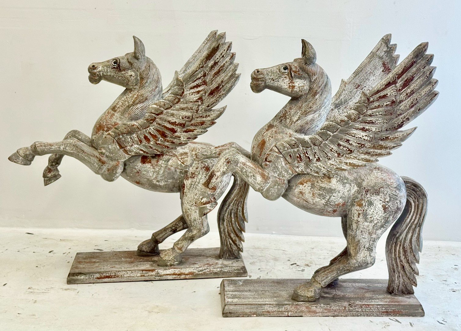 decoration statue