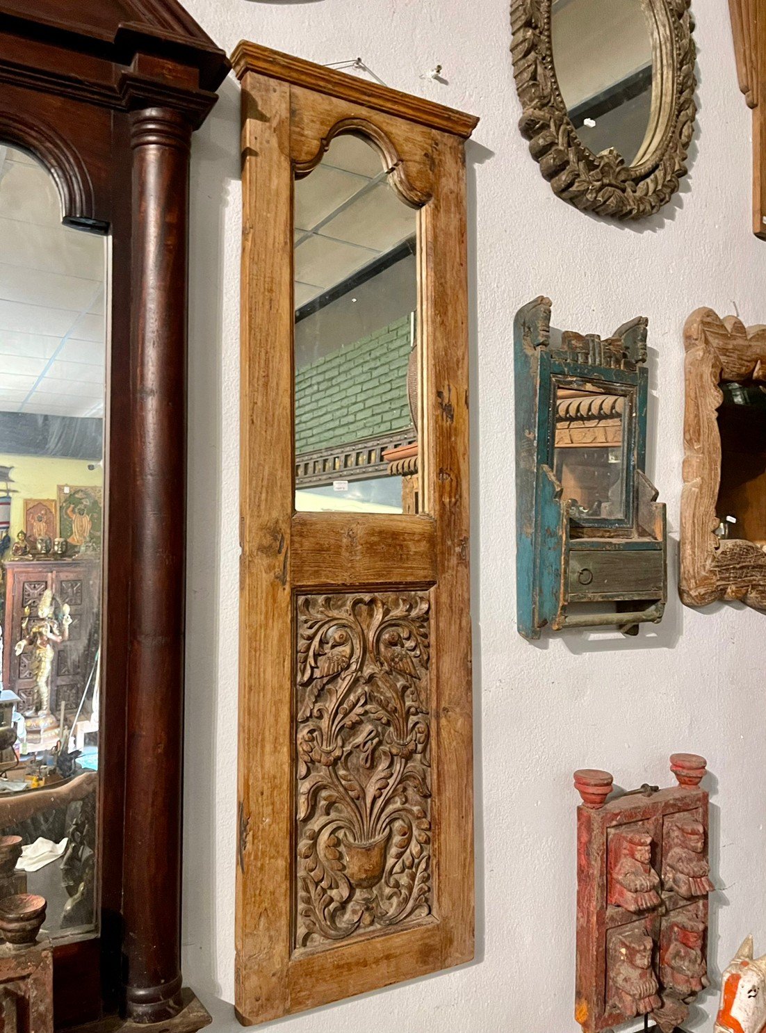 designer bathroom mirrors