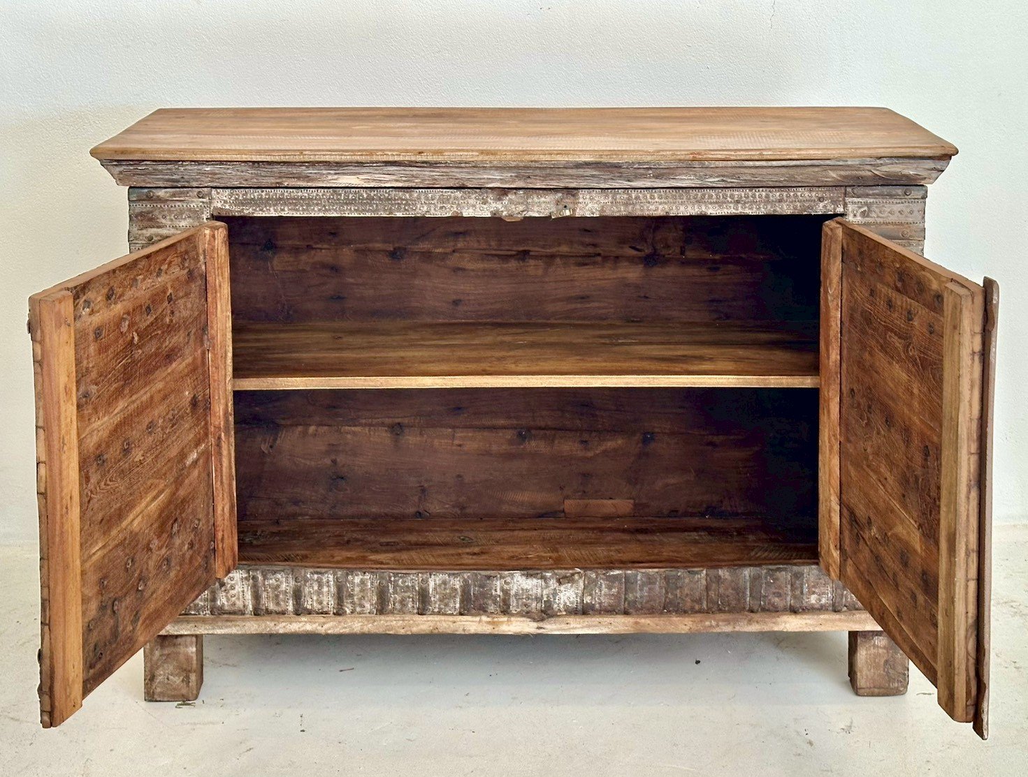  dining room storage