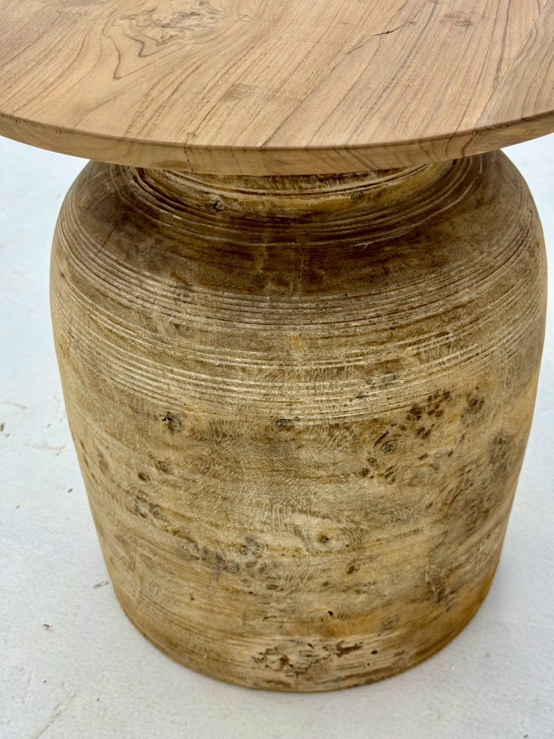  drum shape table