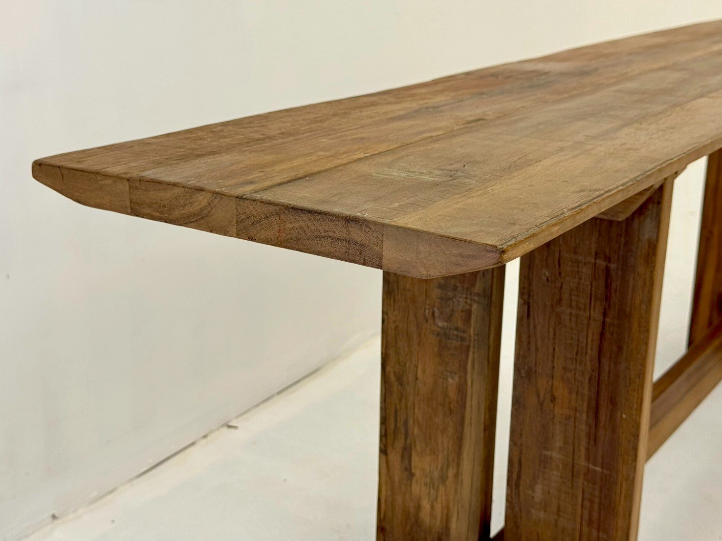 entryway consoles tables