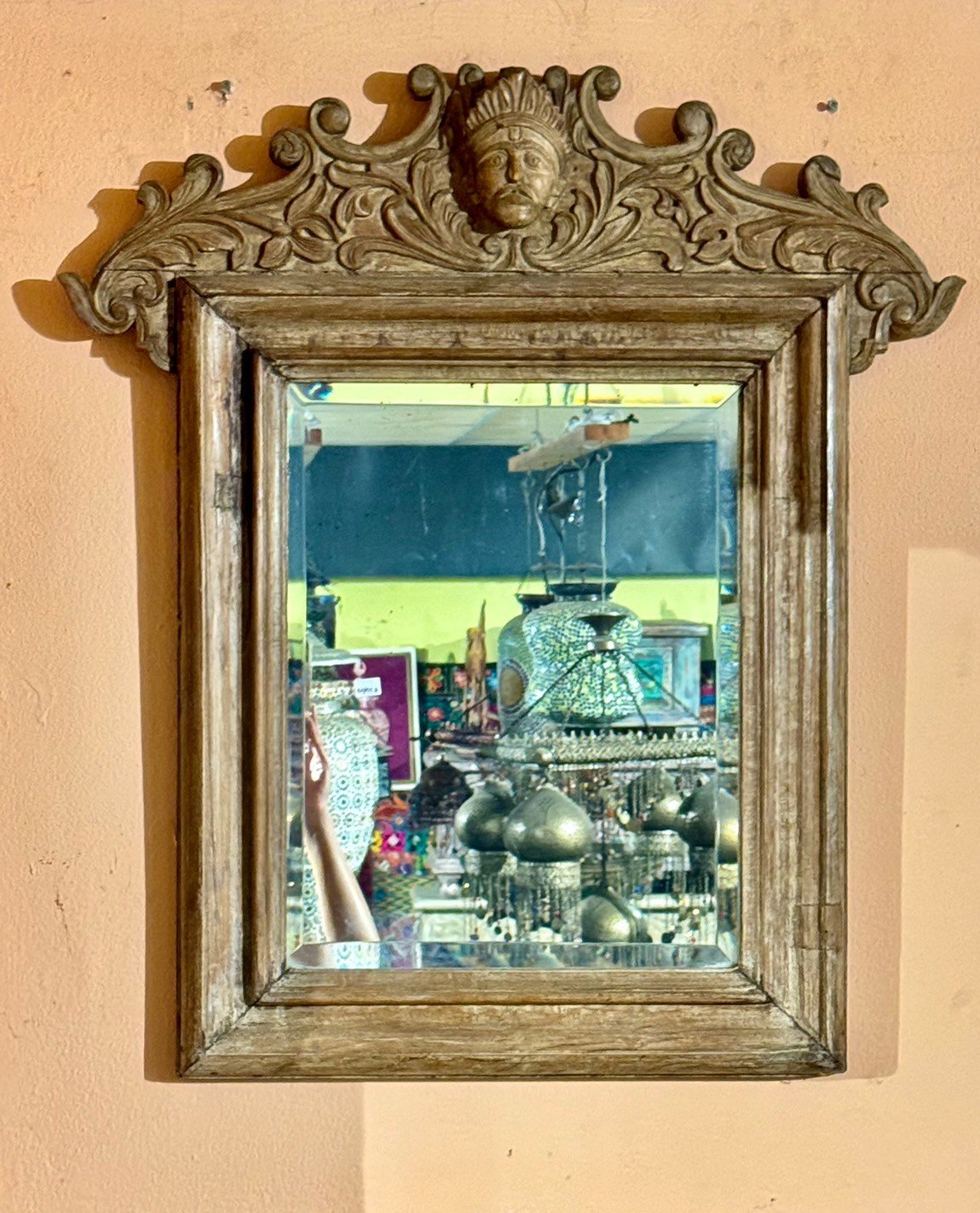 Face Carved Wooden Frame Mirror – Hanging Mirrors with Colonial Carved Crest W64 x D8 x H78 cm - RIVO HOMES
