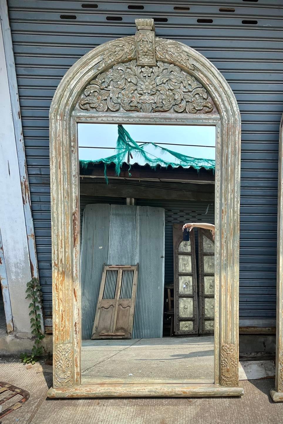 frame frame with carving