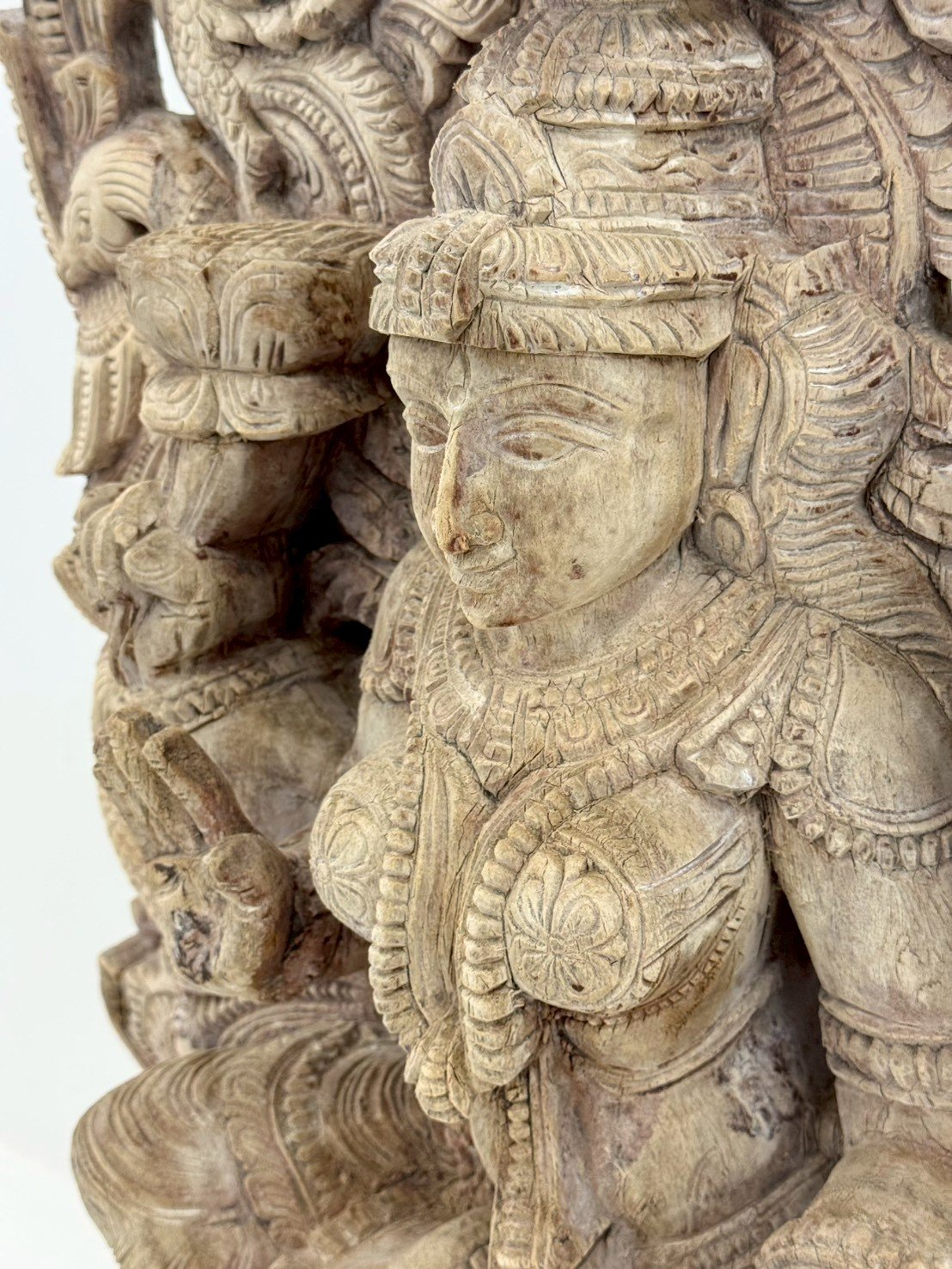 Goddess Lakshmi Hand Carved Statue – Wooden Lakshmi Statue for Mandir and Pooja W64 x D17 x 97 cm - RIVO HOMES