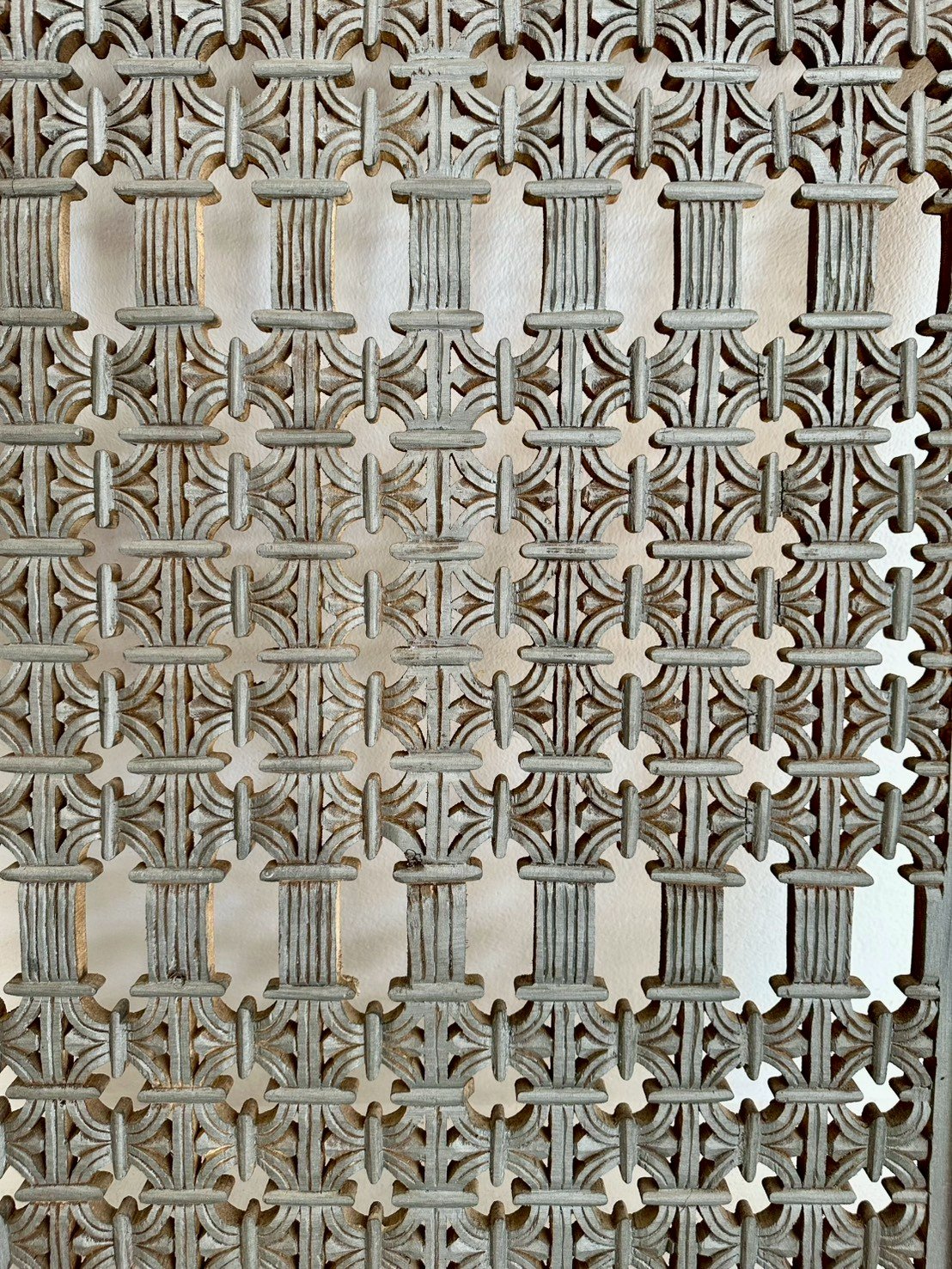 Grey Wash Jaali Wood Panel – Large Wooden Panel with Hand Carving Jali Design W75 x D6 x H106 cm - RIVO HOMES