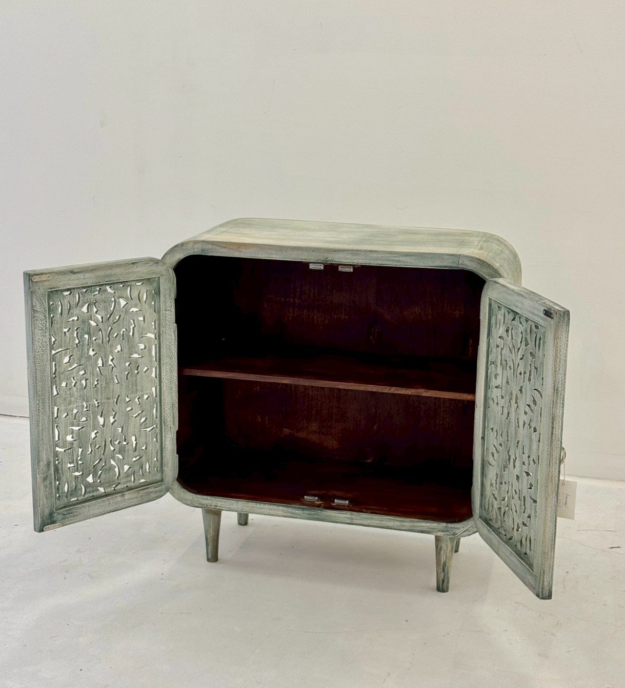  hallway credenza