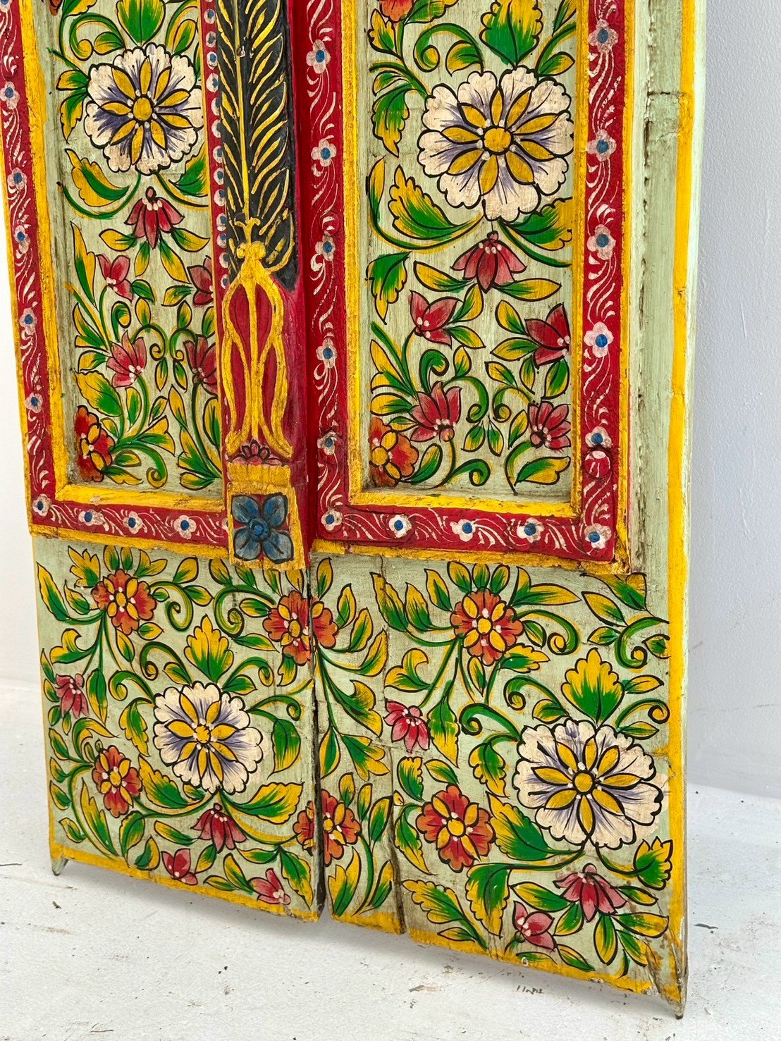 Hand Painted Window Panel – Vintage Window Wall Panel with Floral Artwork W60 x D4 x H160 cm - RIVO HOMES