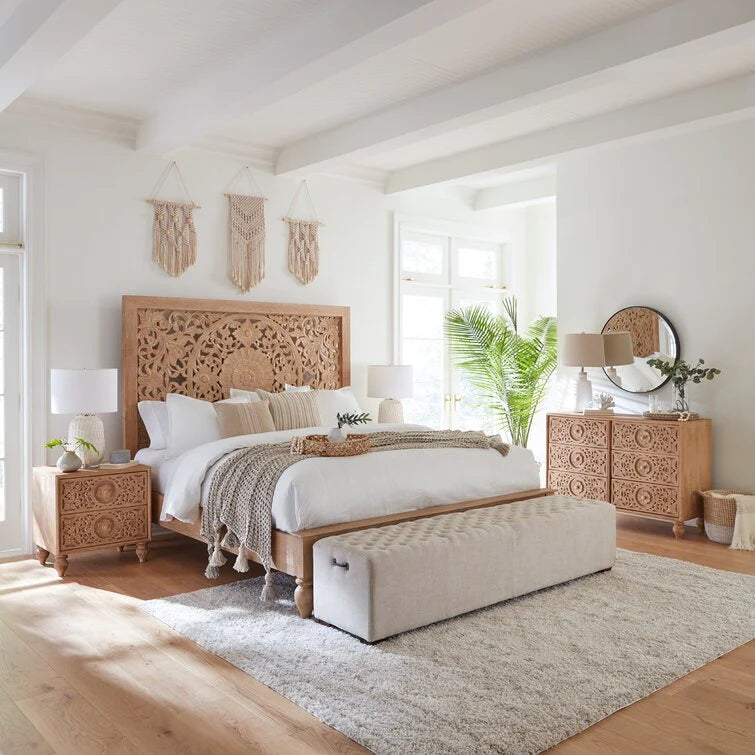 hand carving bed