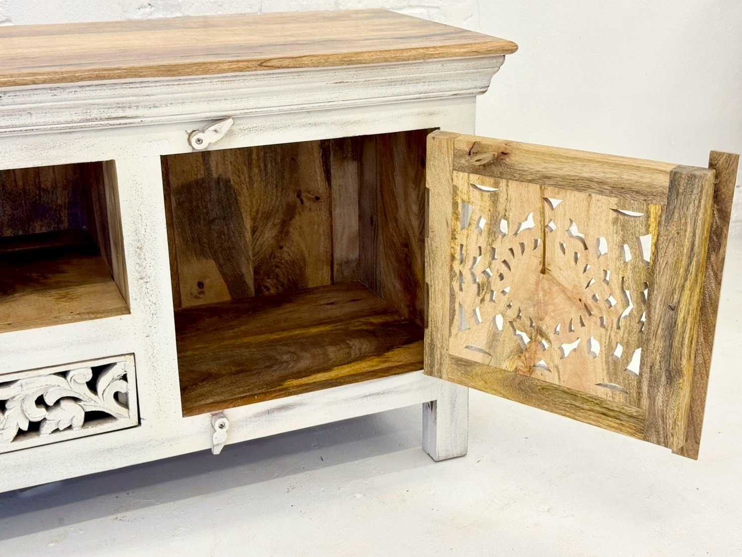 home TV cosole tables