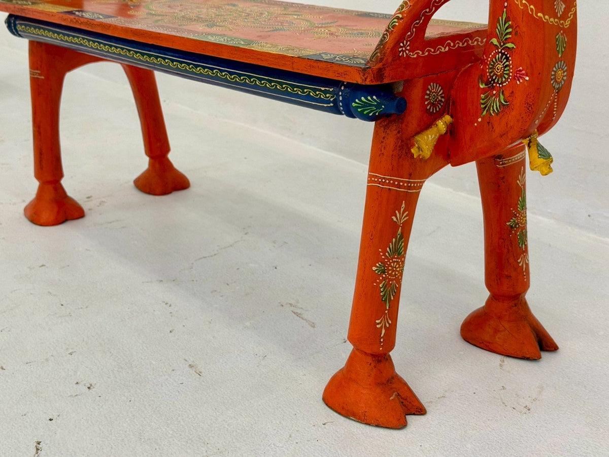 Horse Heads Wooden Bench – Painted Wooden Bench with Horse-Head Armrests W128 x D30 x H63 cm - RIVO HOMES