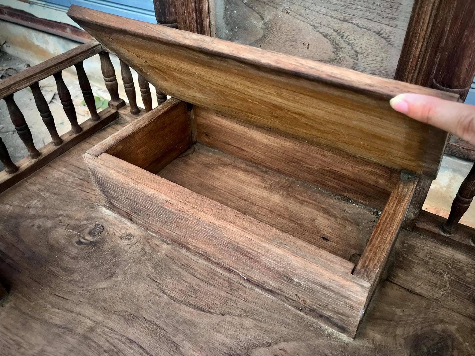 large dressing tables