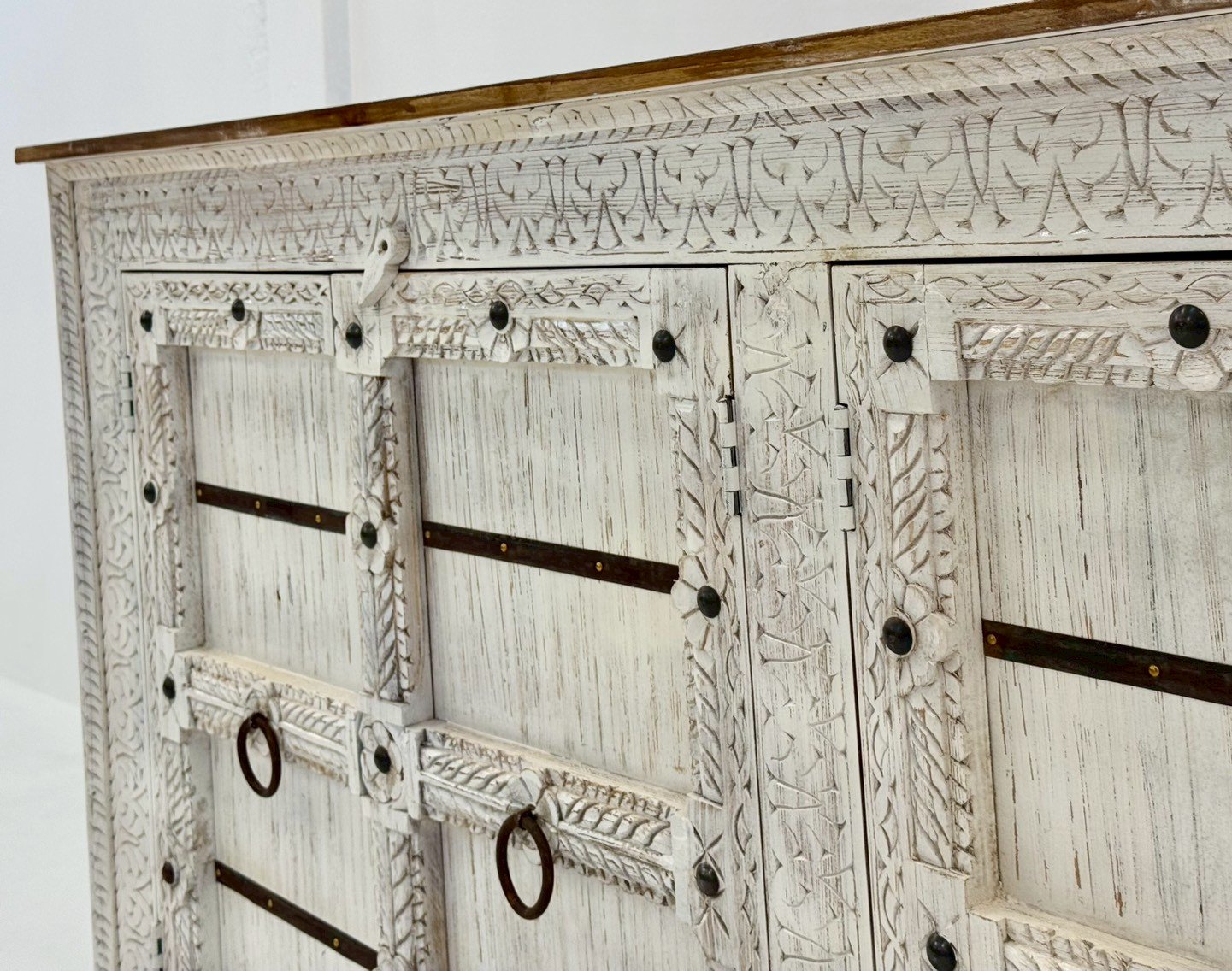  large sideboard