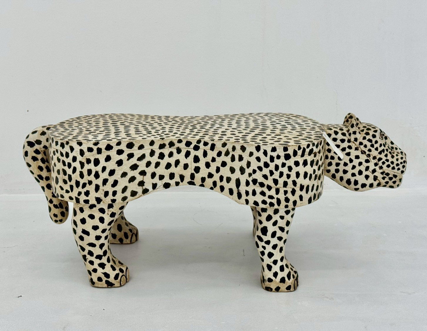 Leopard Carved Table – Leopard Shape Table with Hand-Carved Snow Leopard Design W120 x D60 x H45 cm - RIVO HOMES
