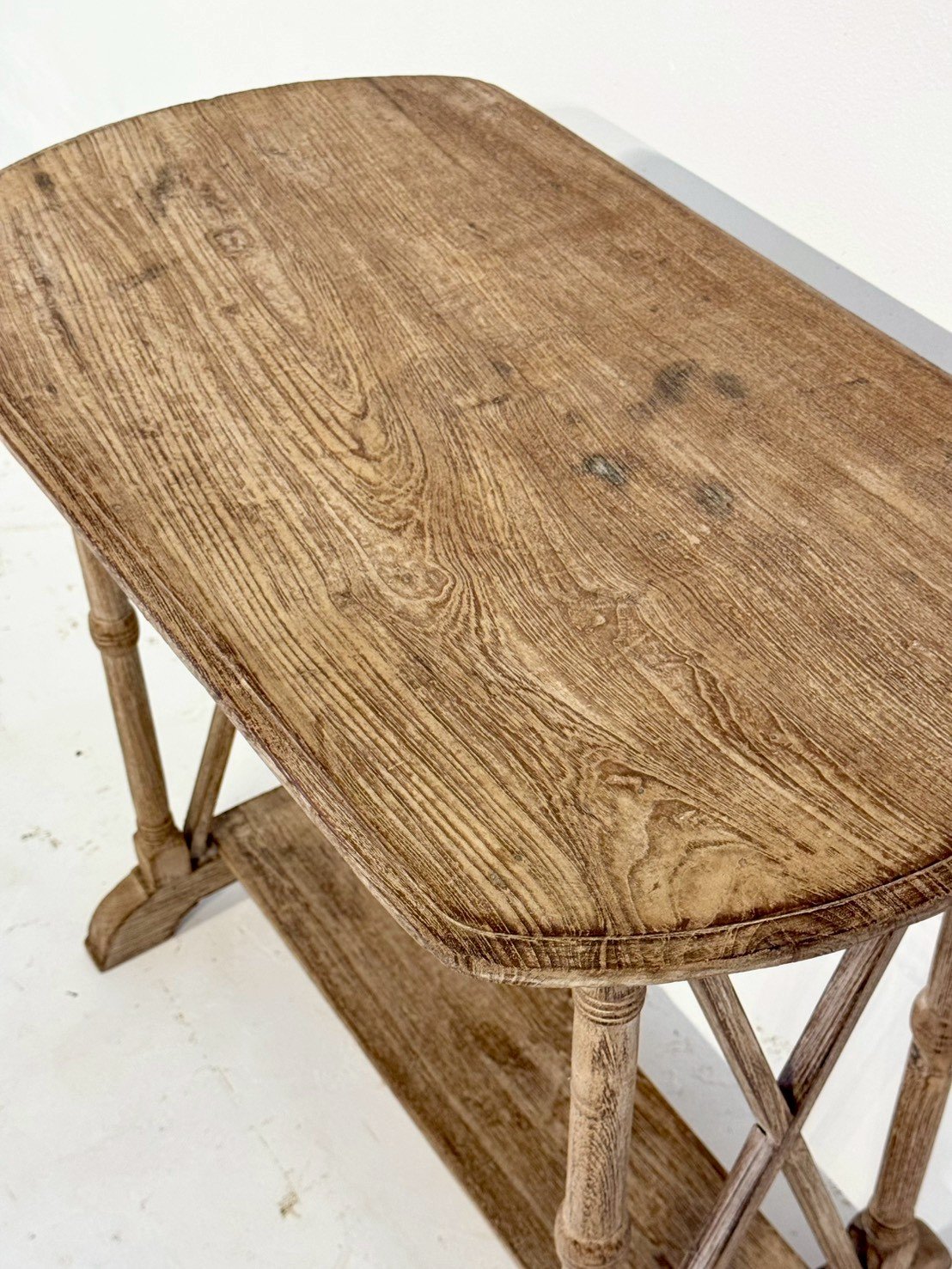 living room table