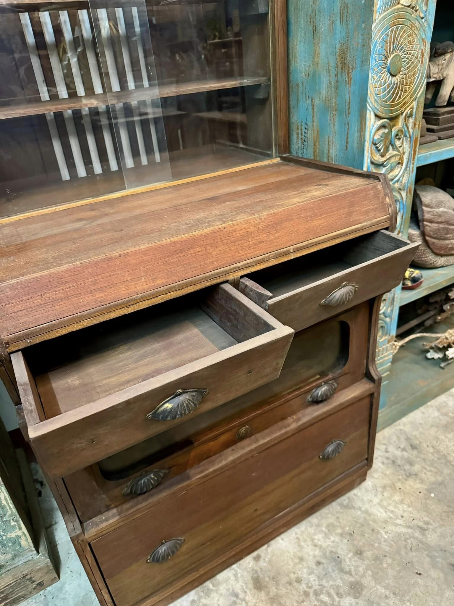  luxury vintage cabinets