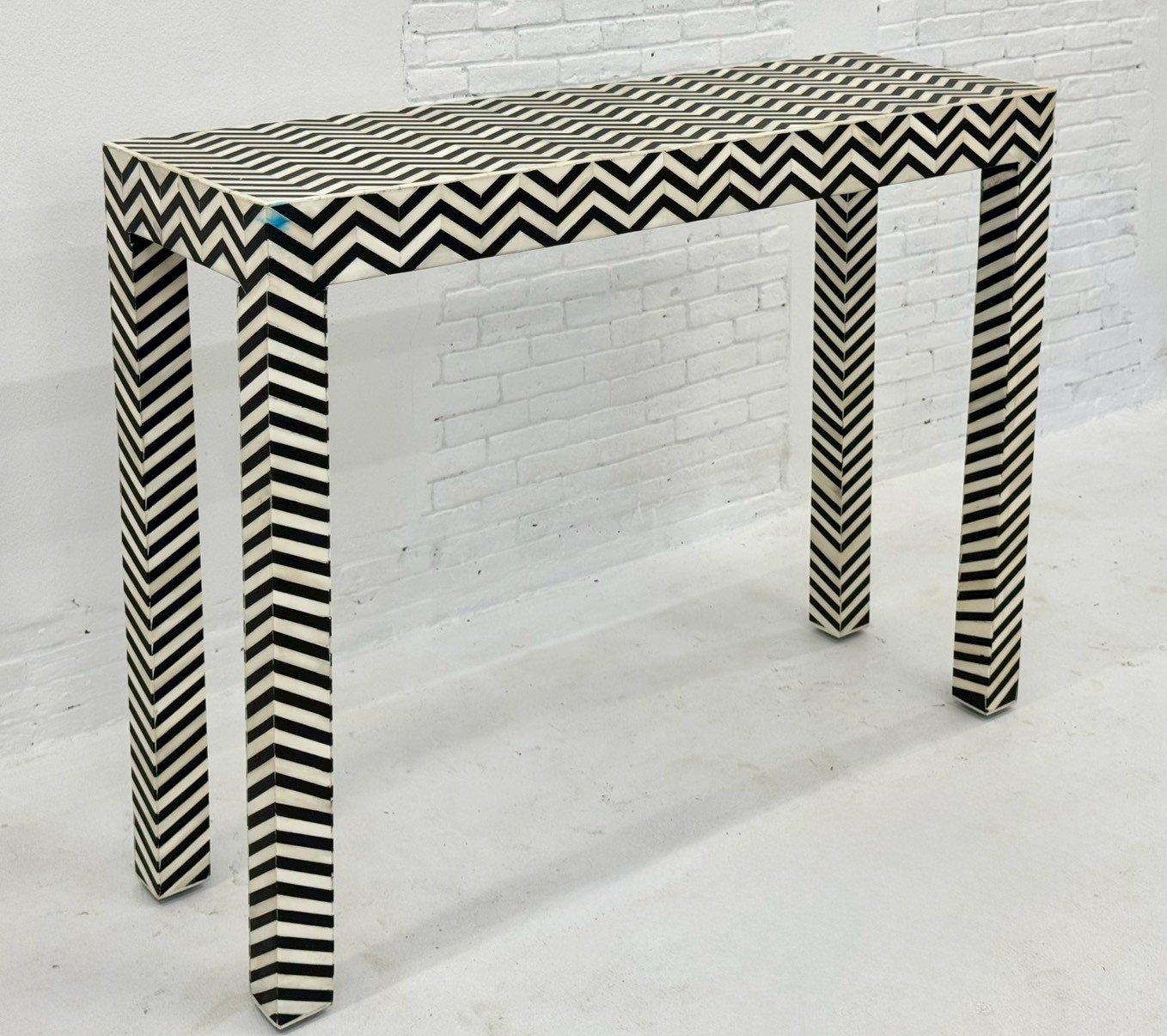 Modern Bone Inlay Console Table – Designer Console Table with Chevron Pattern W96 x D35 x H82 cm - RIVO HOMES