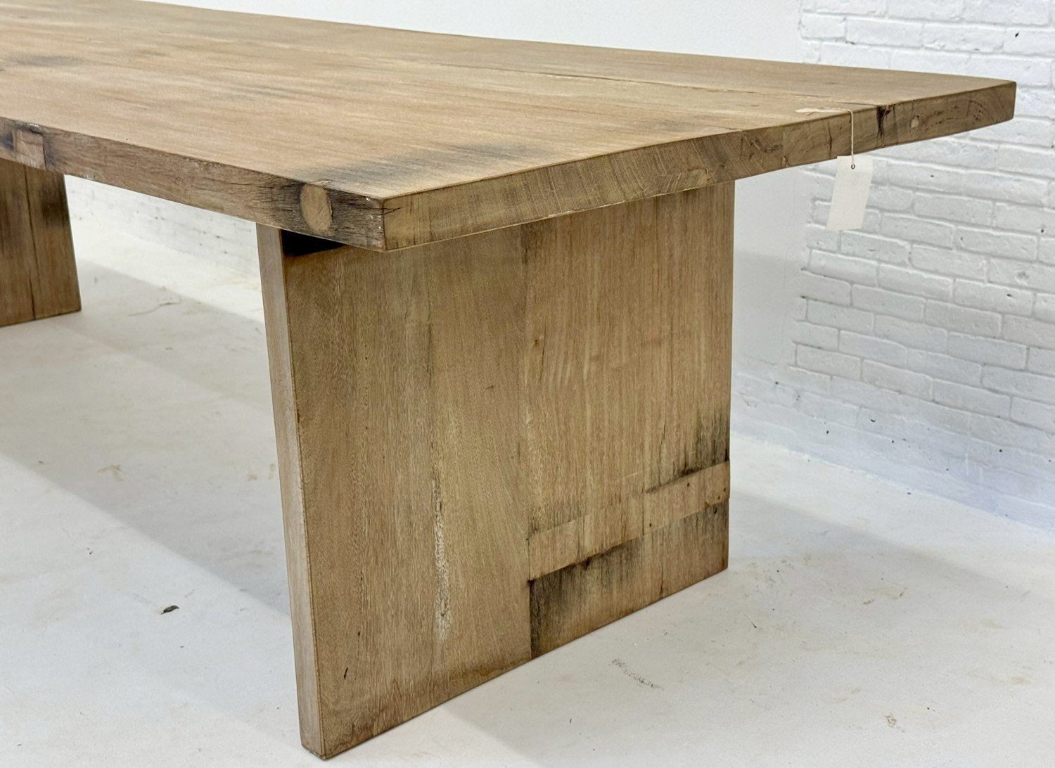 modern dining table