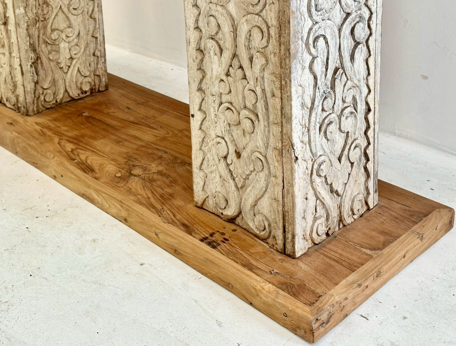 modern rustic furniture