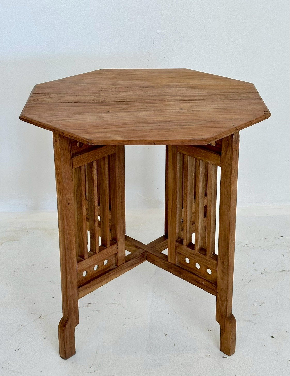 Octawood Side Table – Octagon Side Table with Slatted Wood Base W66 x D66 x H64 cm - RIVO HOMES